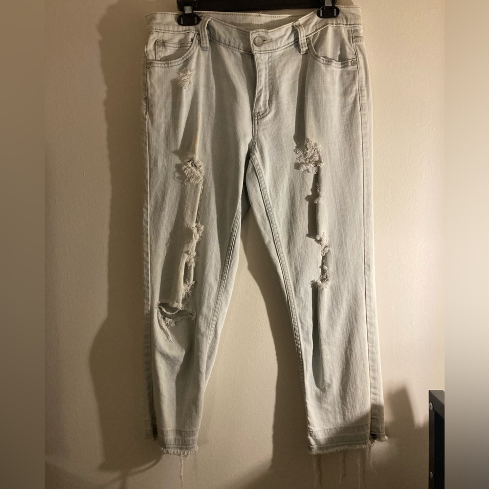 Distressed Light denim Women Jeans